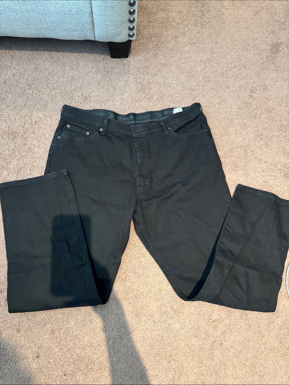 Wrangler Men's Slim Straight Black Jeans